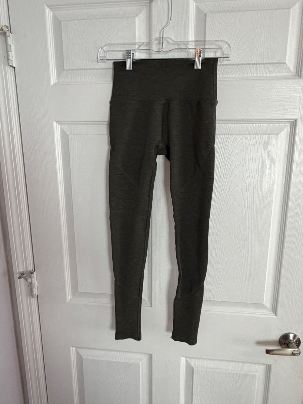 Alphalete High Rise Seamless Workout Leggings Olive Green